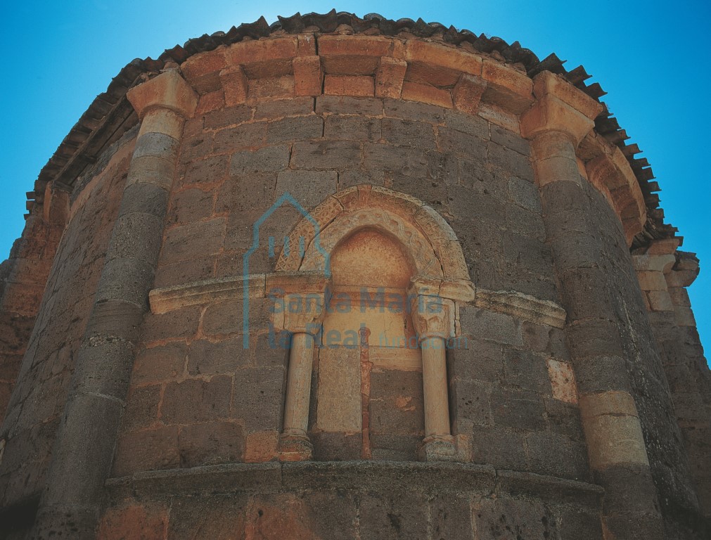 Detalle del exterior del ábside