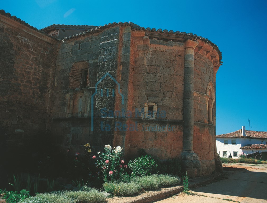 Exterior de la cabecera