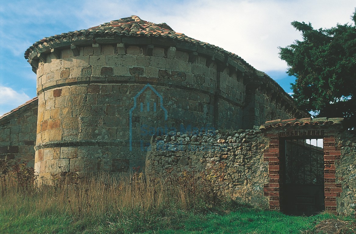 Vista exterior de la cabecera