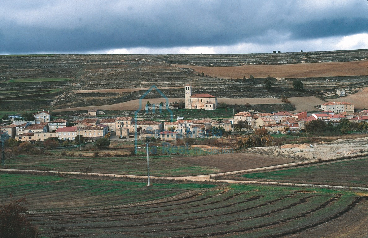 Susinos del Páramo y su iglesia de San Vicente