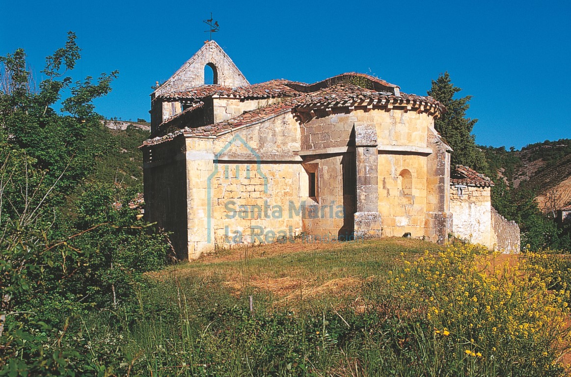 La iglesia parroquial vista desde el lado oriental