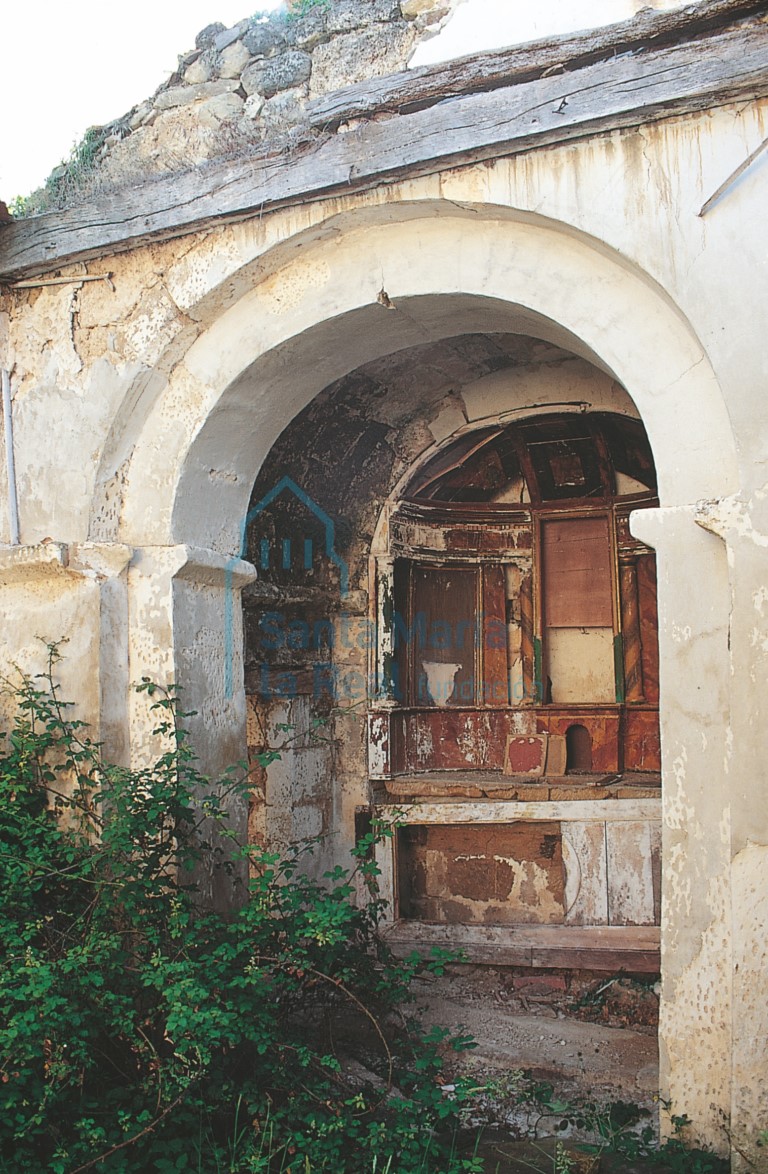 Interior de la cabecera