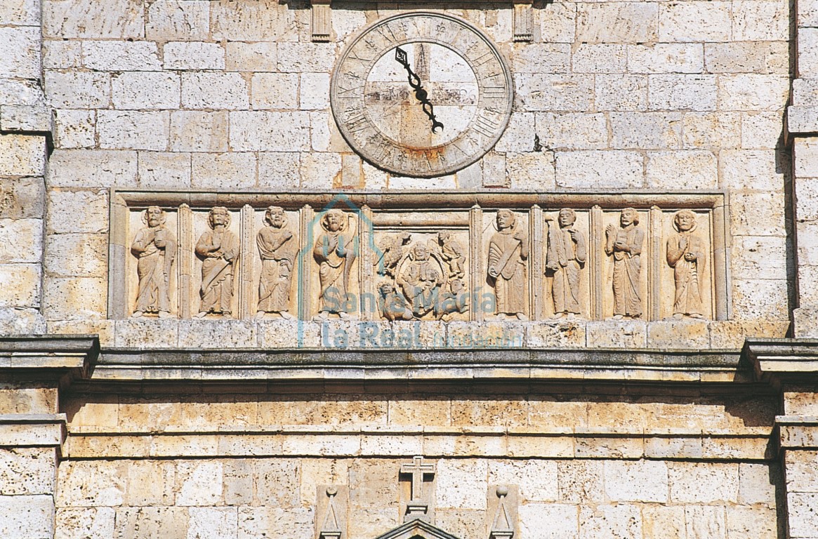 Apostolado en la torre