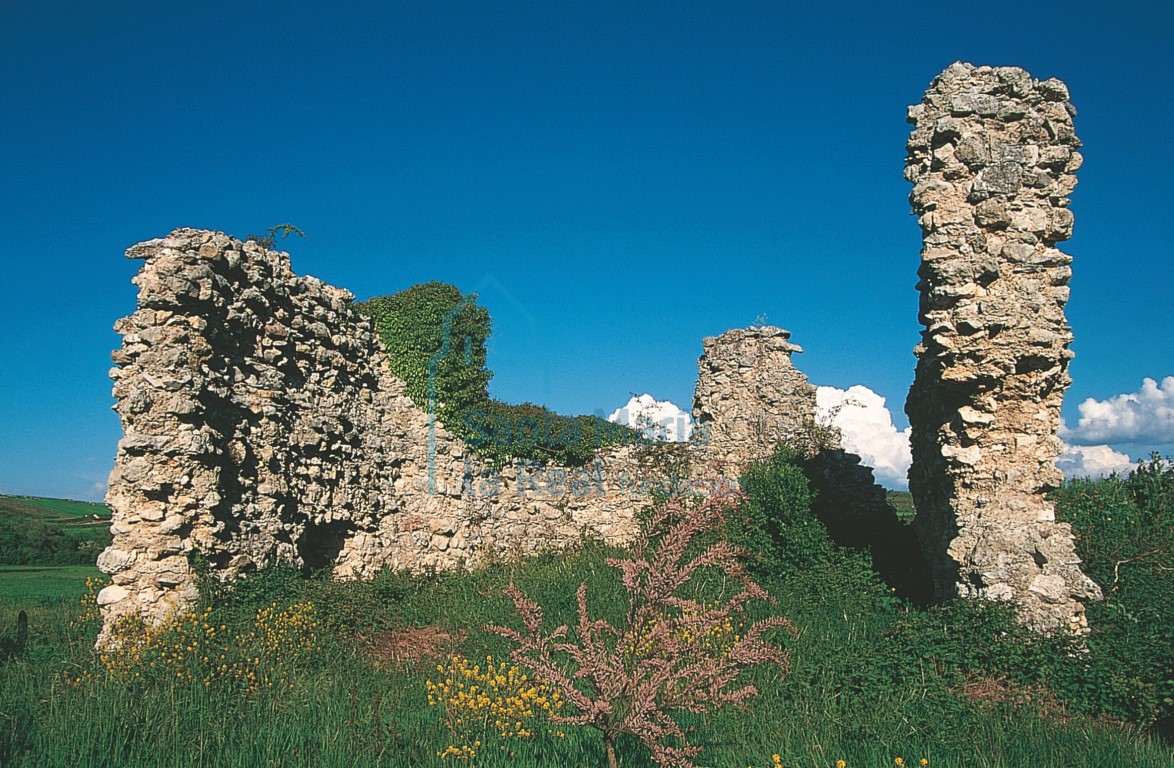 Ruinas. Ábside central