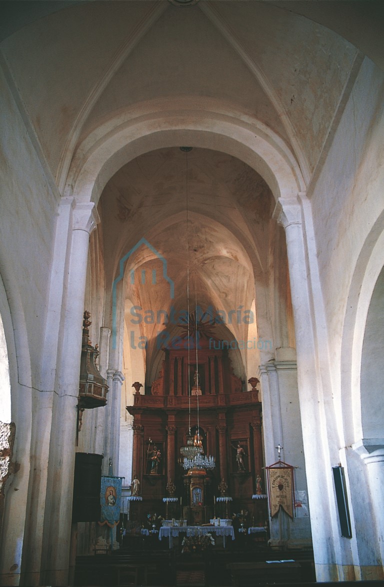 Interior de la nave central