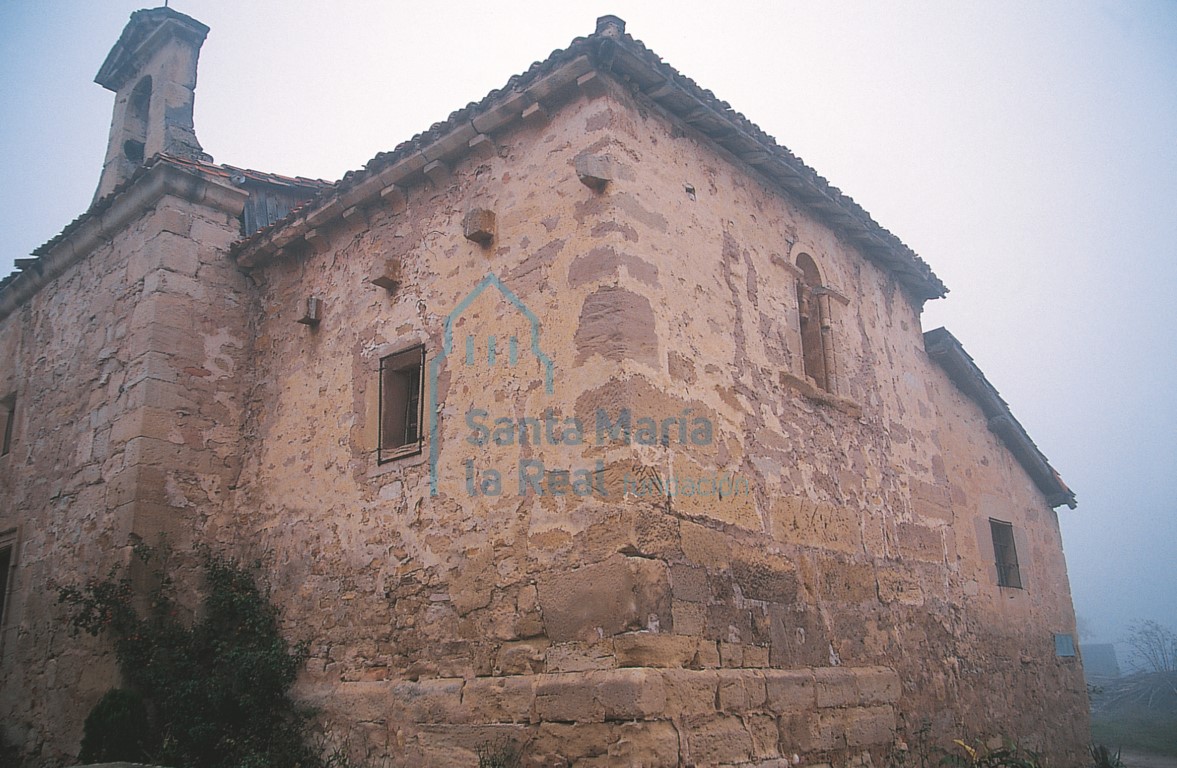 Vista exterior de la cabecera