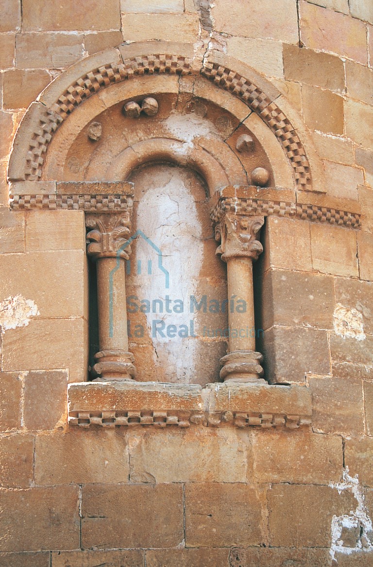 Ventana absidal