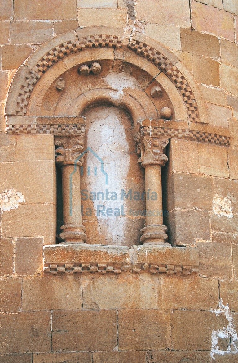 Ventana absidal