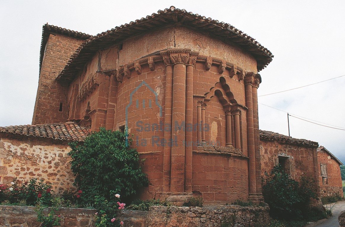 Vista exterior de la cabecera