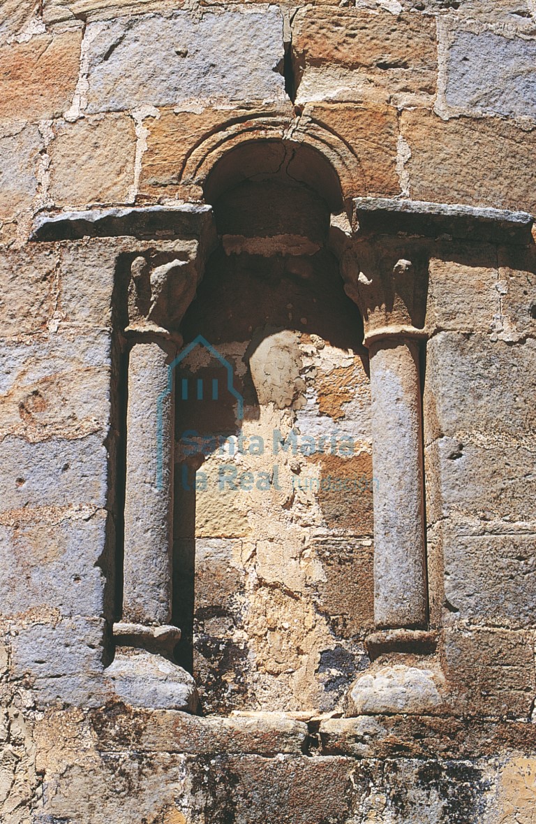 Ventana del ábside