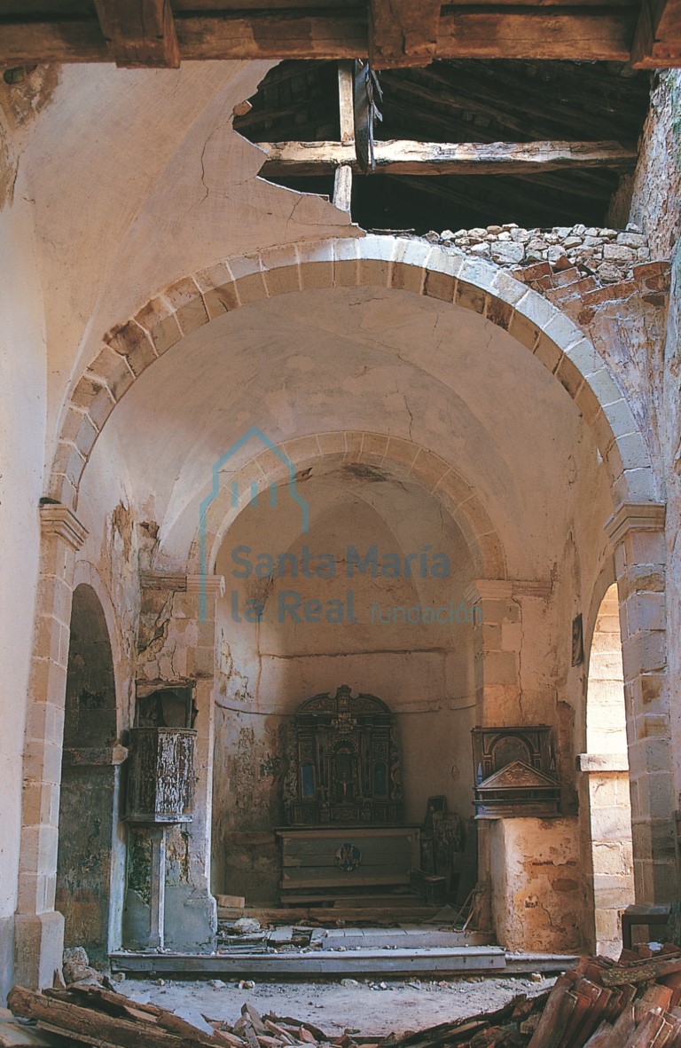 Interior, antes de la restauración de 2001