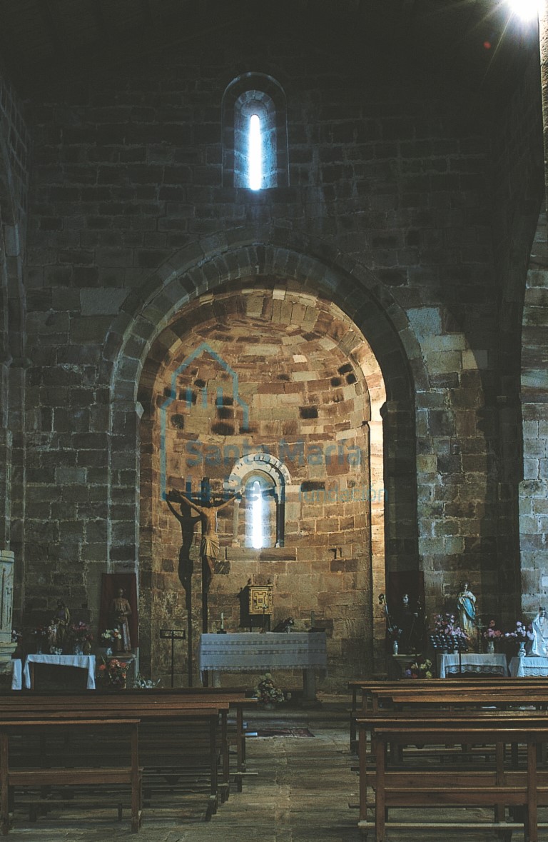 Interior de la capilla mayor