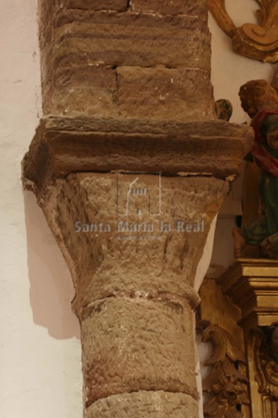 Capitel del interior