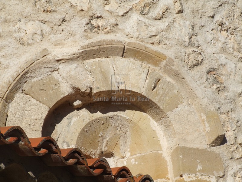 Detalle de vano del ábside