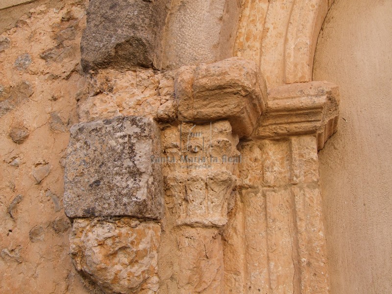 Detalle de la portada norte