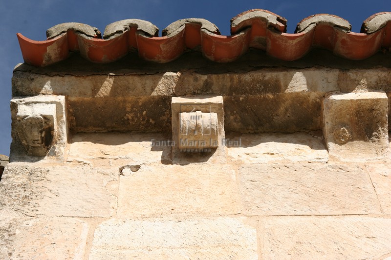 Canecillos