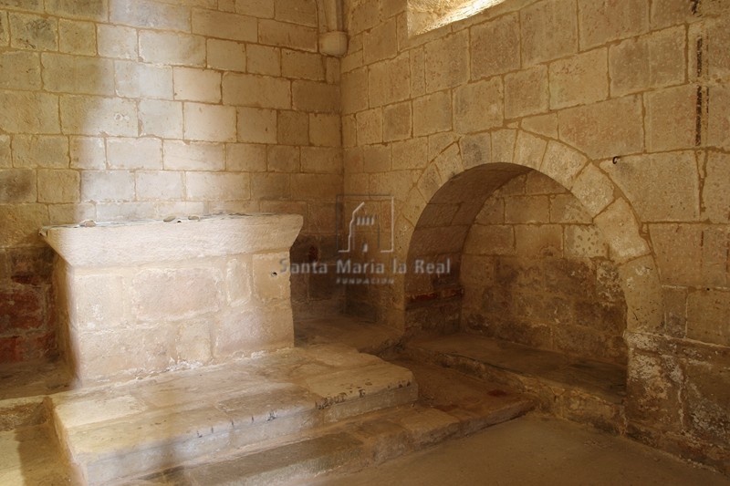Interior. Capilla de la epístola