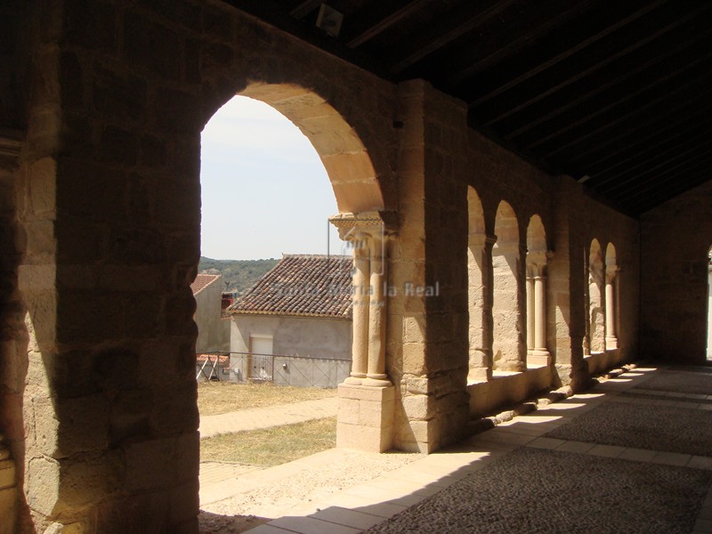 Interior del pórtico