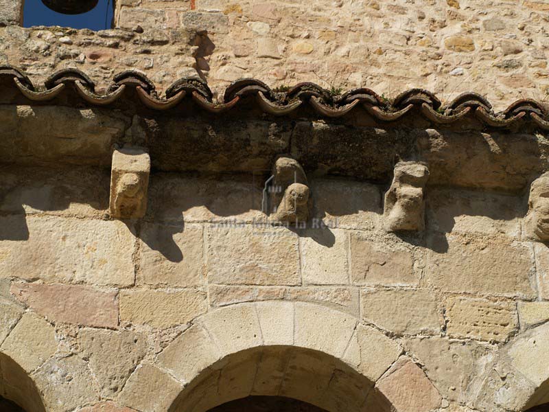Canecillos de la cornisa