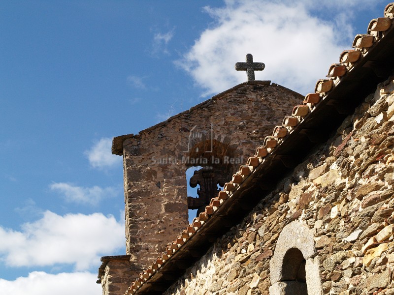 Detalle de la espadaña