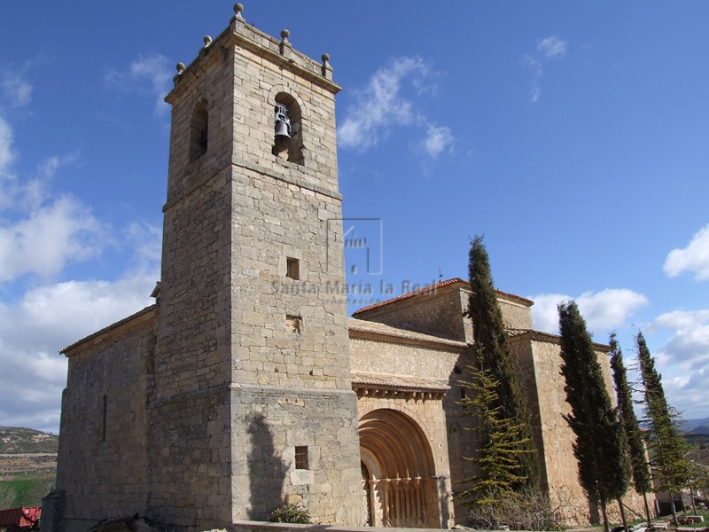 Vista exterior desde el lado sur