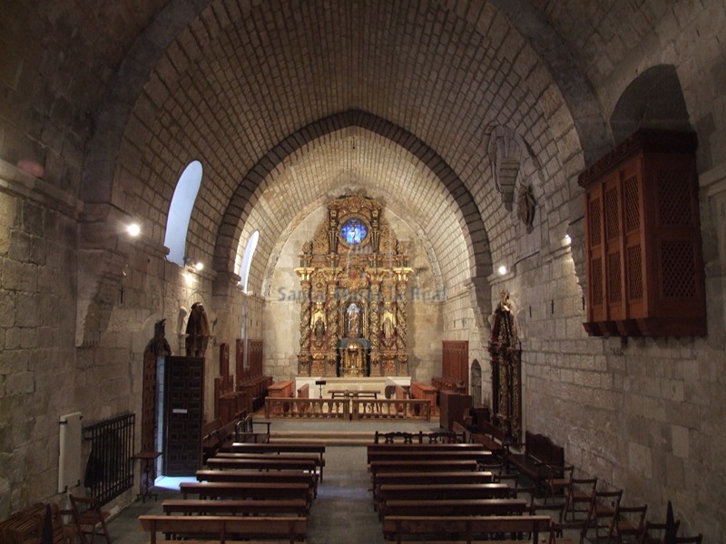 Interior de la iglesia