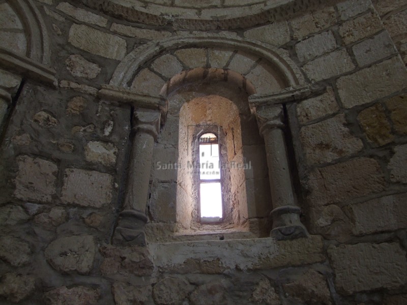 Ventana del ábside