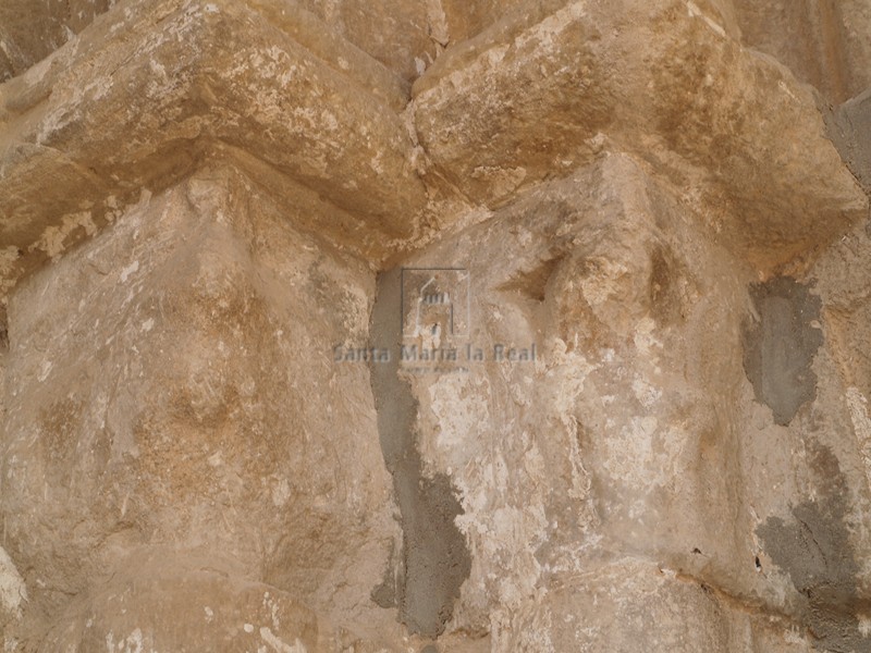 Capiteles de la portada meridional