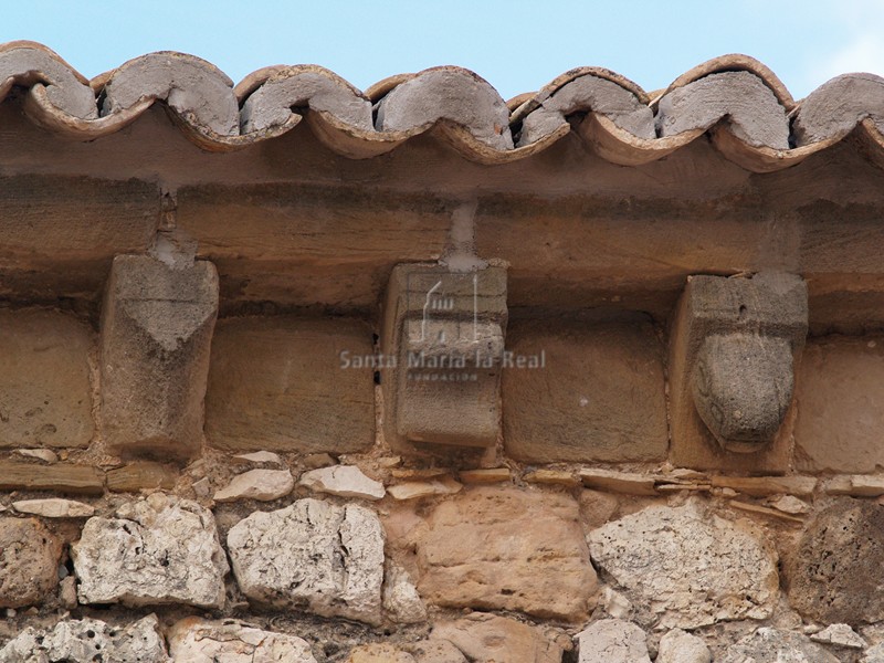 Canecillos