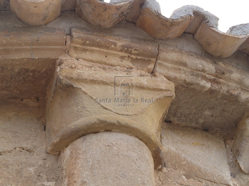 Capitel del ábside