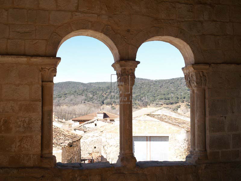 Detalle del interior del pórtico