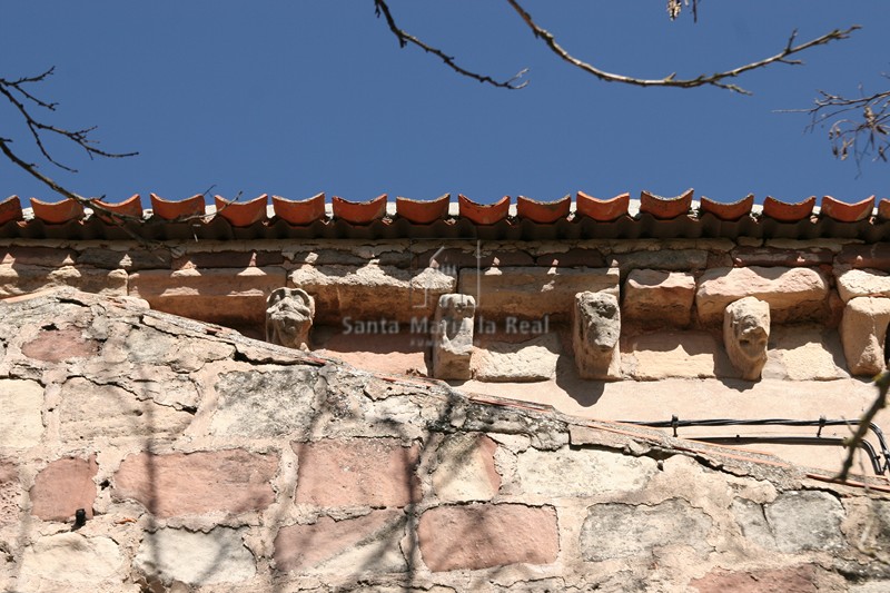 Canecillos