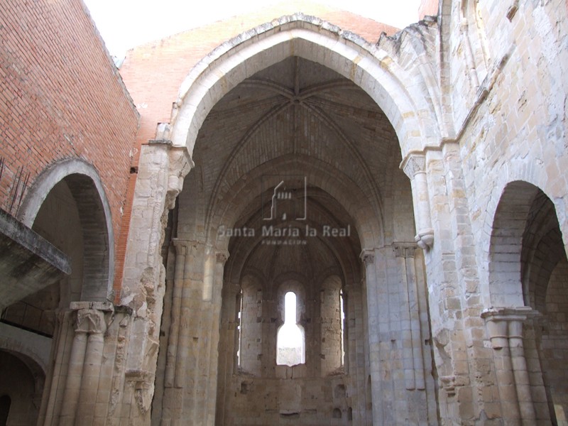 Interior de la iglesia