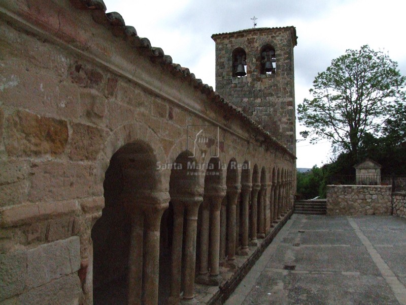 Vista de la galería y la torre