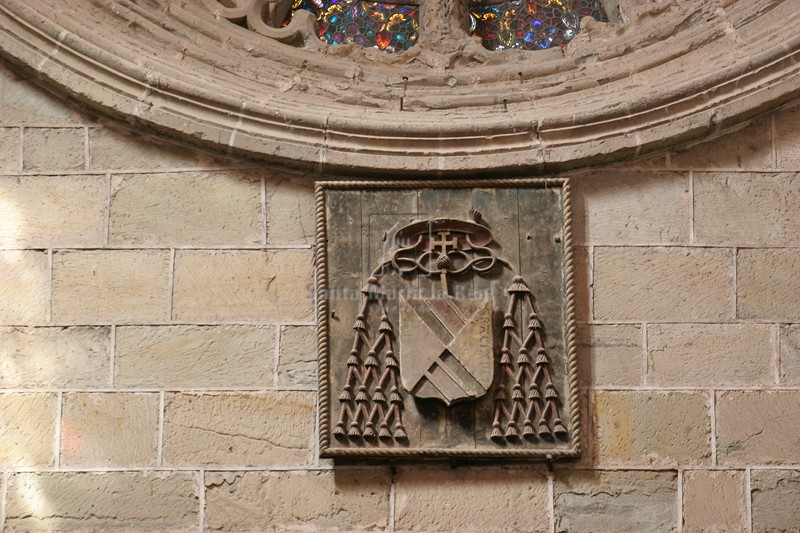 Escudo del Cardenal Mendoza