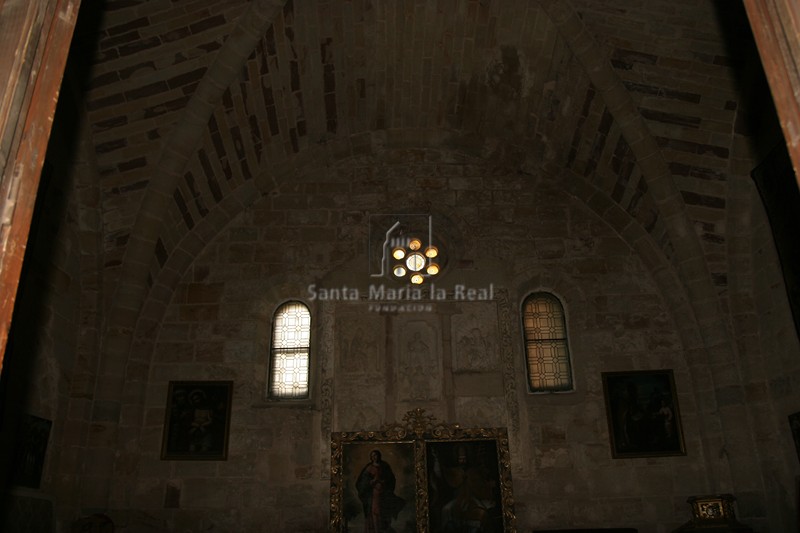 Interior de una capilla