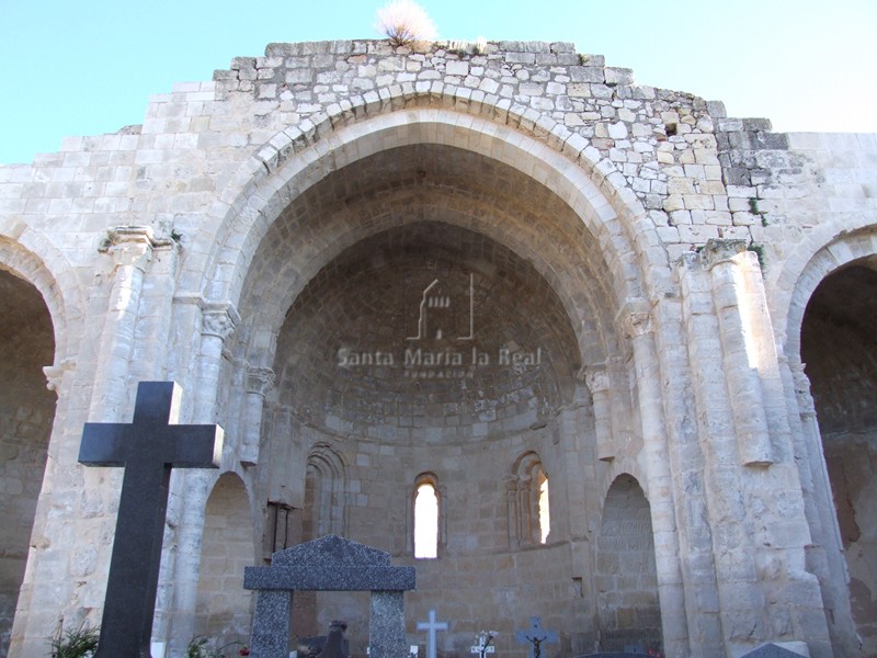 Interior de la capilla mayor