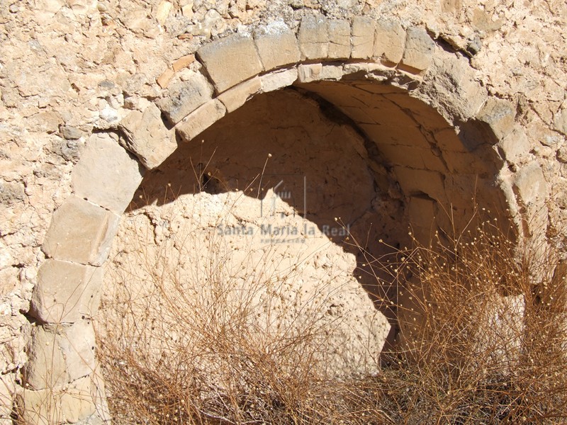 Arco cegado del muro sur