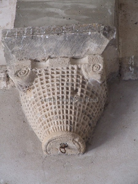 Capitel de la nave