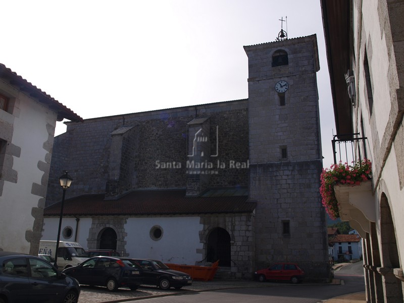 Vista general de la iglesia de San Juan Bautista