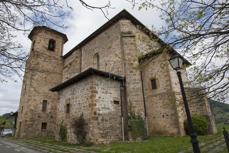 Vista general de la iglesia