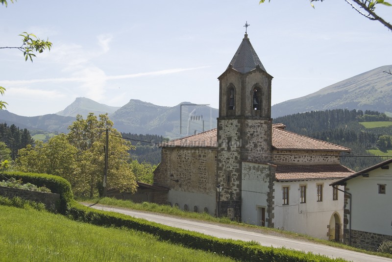 Vista general de la iglesia