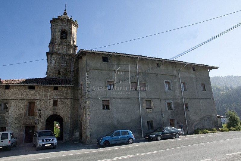 Vista general de la iglesia