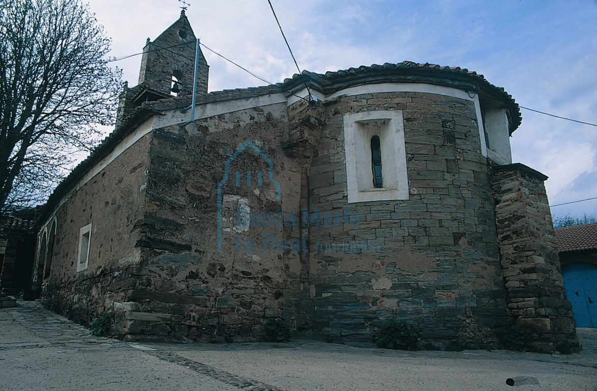 Exterior de la cabecera