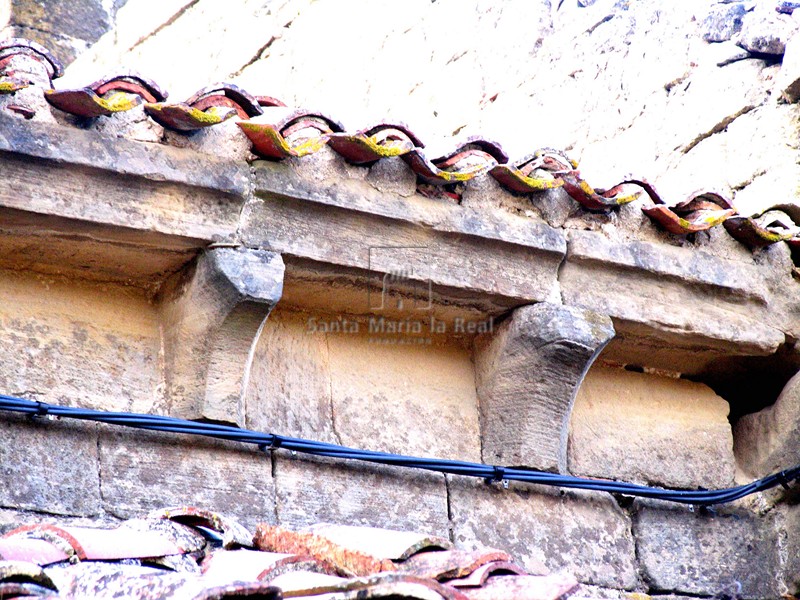 Detalle de la cornisa