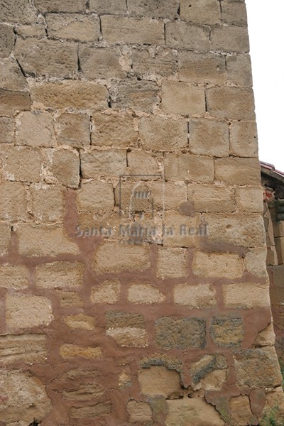 Detalle del muro del hastial occidental