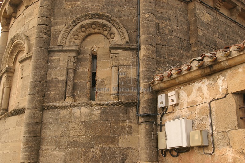 Vanos del ábside