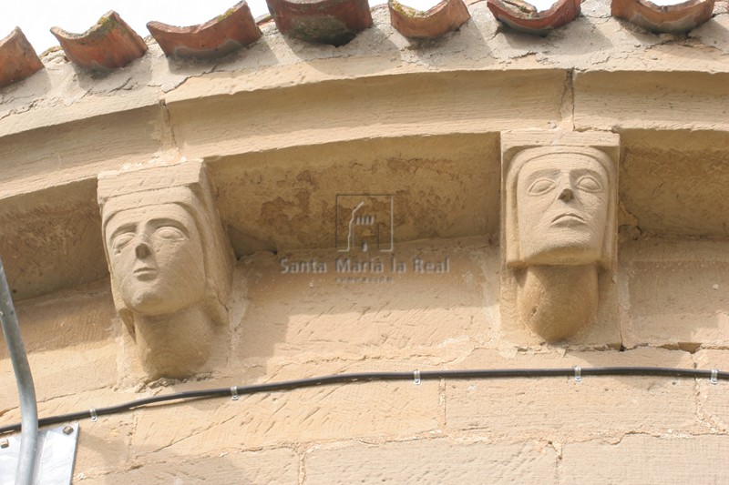 Canecillos