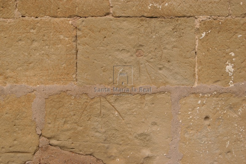 Sillar con marcas de cantero