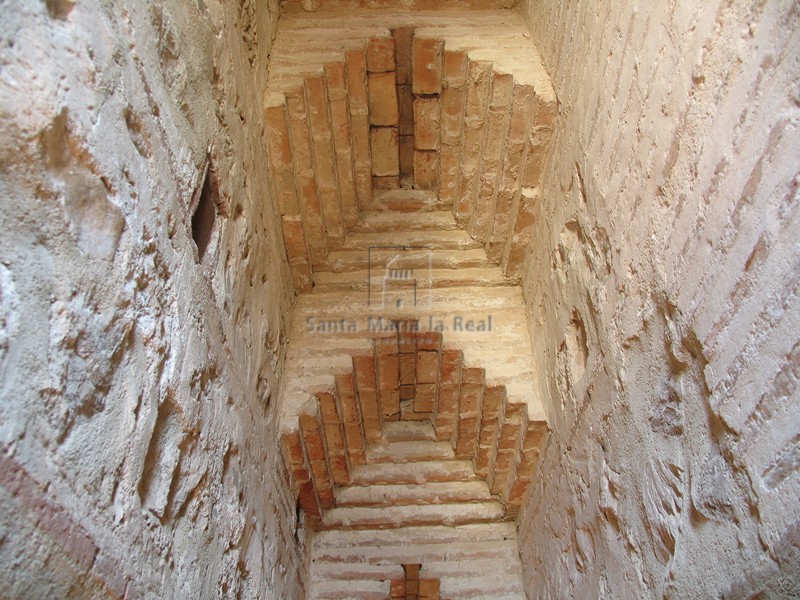 Detalle de las bóvedas de la escalera de la torre